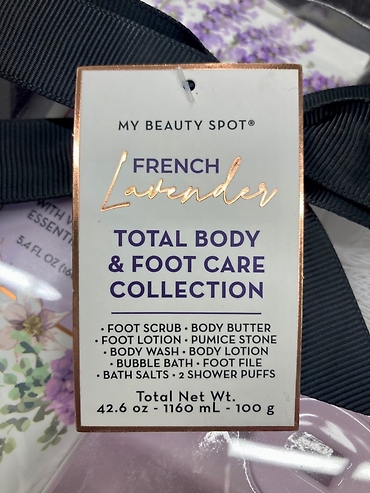 FRENCH LAVENDER TOTAL BODY CARE GIFT SET