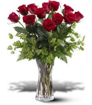 Modern Cut Glass Vase Red Rose Bouquet