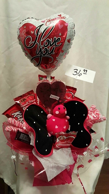 LOVEY CANDY BOUQUET WITH BUTTERFLY
