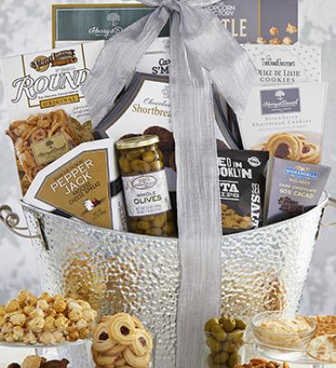 WOW! $30.00 OFF! $96.59 NOW 66.99!  REGAL  GOURMET GIFT BASKET