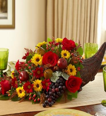 FRESH FLOWER CORNUCOPIA WITH ROSES
