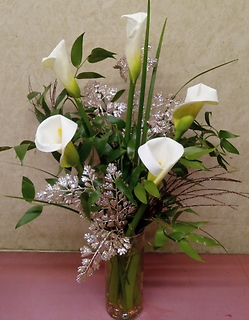 HONORS SPECIAL!  WHITE CALLA LILY BOUQUET TO DELIGHT