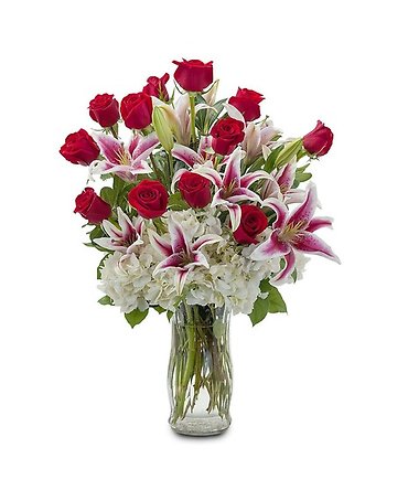 LUXURIOUS ROSES & LILIES INSPIRED