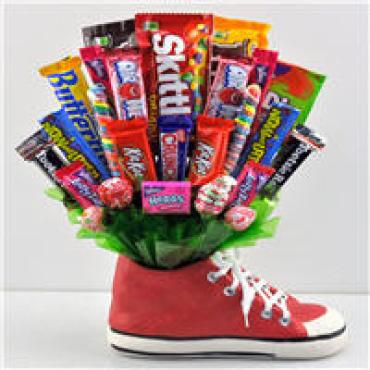 TENNIS SHOE CANDY BOUQUET