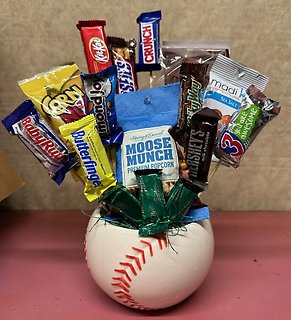BASEBALL SPORTS SNACK & CANDY BOUQUET
