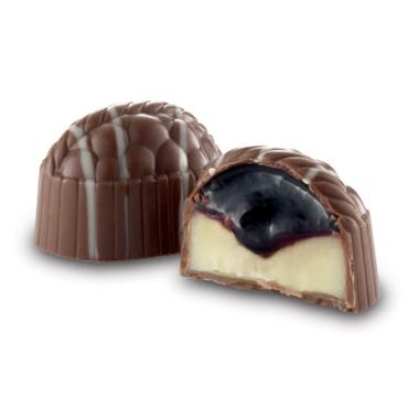MOONSTRUCK CHOCOLATES: WILD HUCKLEBERRY TRUFFLE