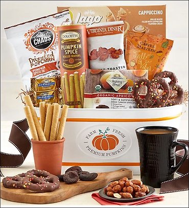 GRAND HARVEST SWEETS & SAVORIES GIFT BASKET