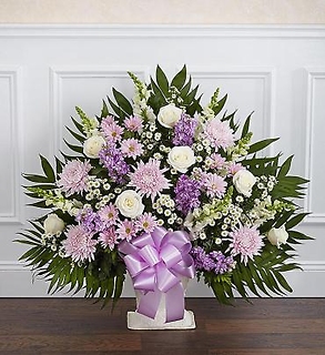 HEARTFELT TRIBUTE IN LAVENDER & WHITE