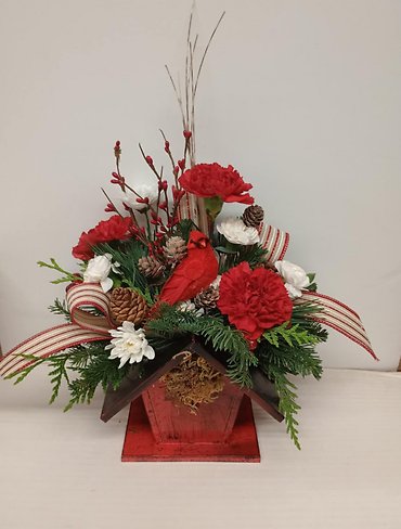 WINTERS CHARMING RED BIRD HOUSE