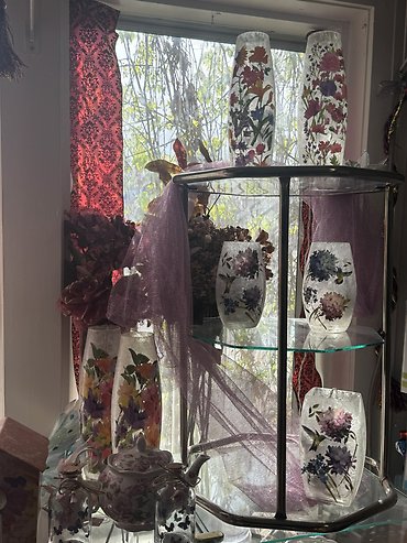 COLORFUL VASES AT FANCIES FLOWERS