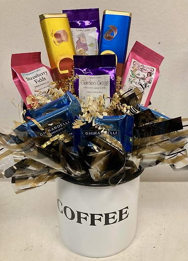 FARMHOUSE COFFEE & CHOCOLATE CANDY BOUQUET