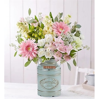 CHARMING BLOOMING BLUSH