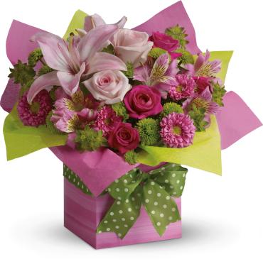 PRETTY PINK PRESENT