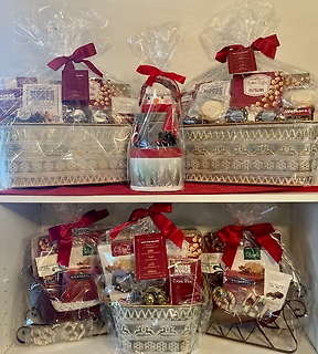 GIFT BASKETS FOR SALE!