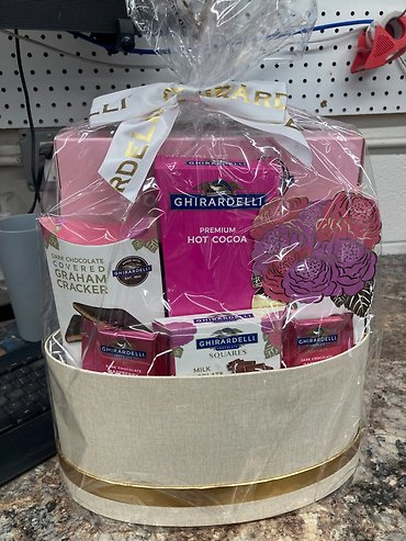 PURPLE CLASSIC GHIRARDELLI GIFT BASKET DELUXE