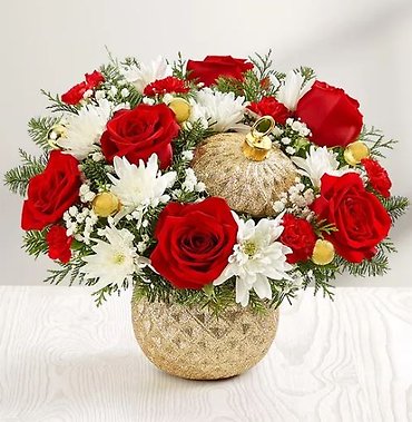 GOLD GLISTING WINTER ORNAMENT