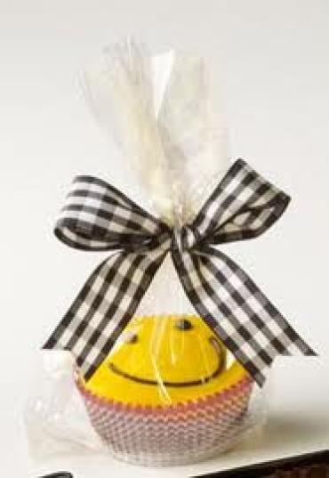 3 oz Fudge Love Candy Cupcake
